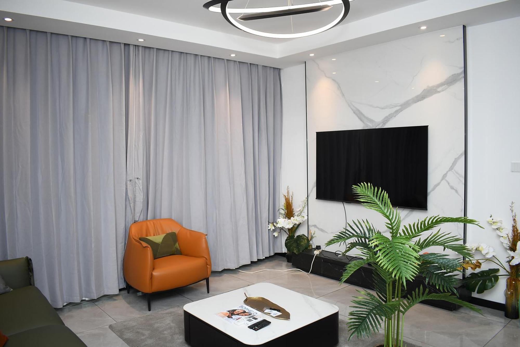 Gracey Concierge Apartments - Avenue Uvira Киншаса Екстериор снимка