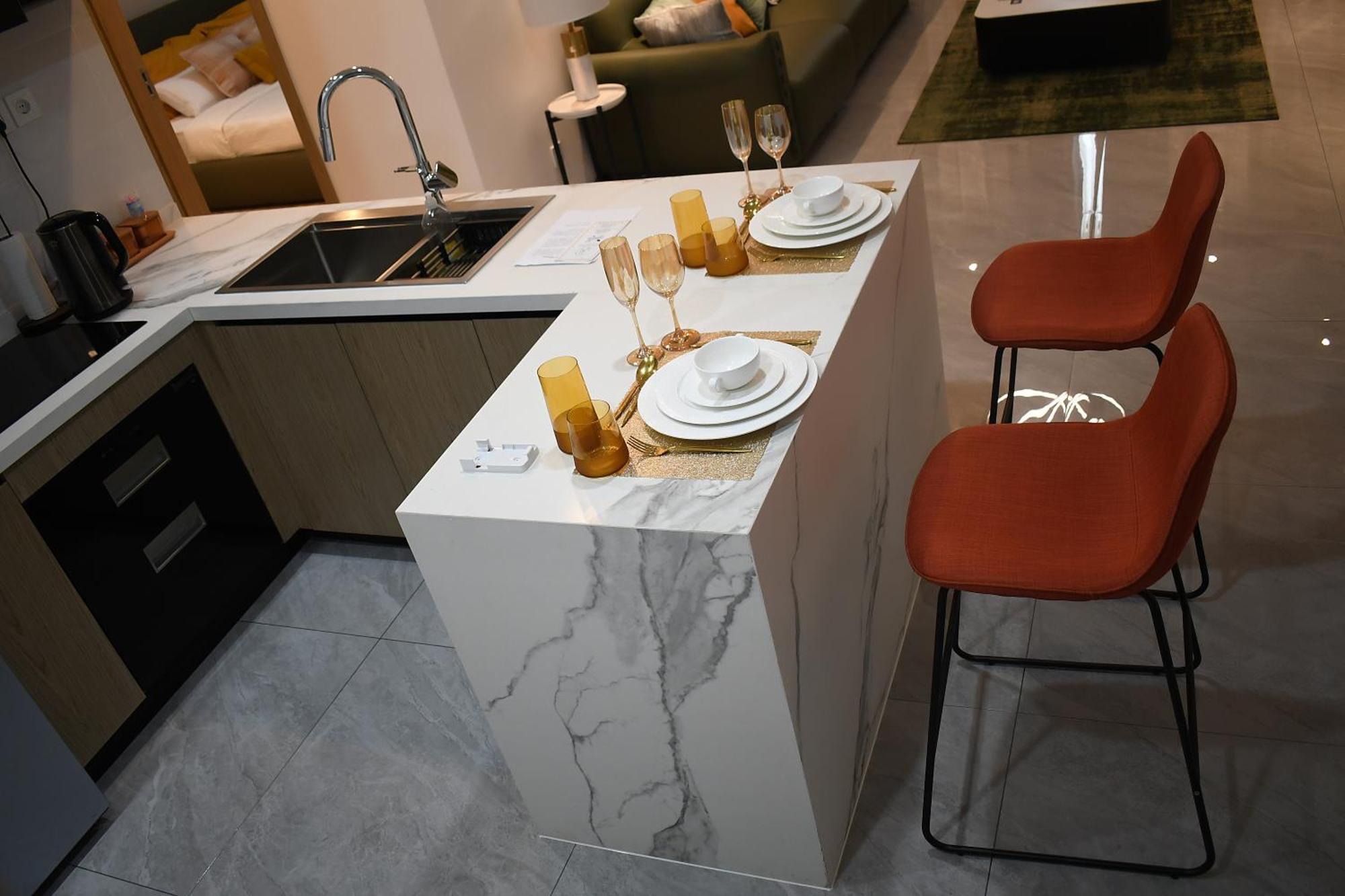 Gracey Concierge Apartments - Avenue Uvira Киншаса Екстериор снимка