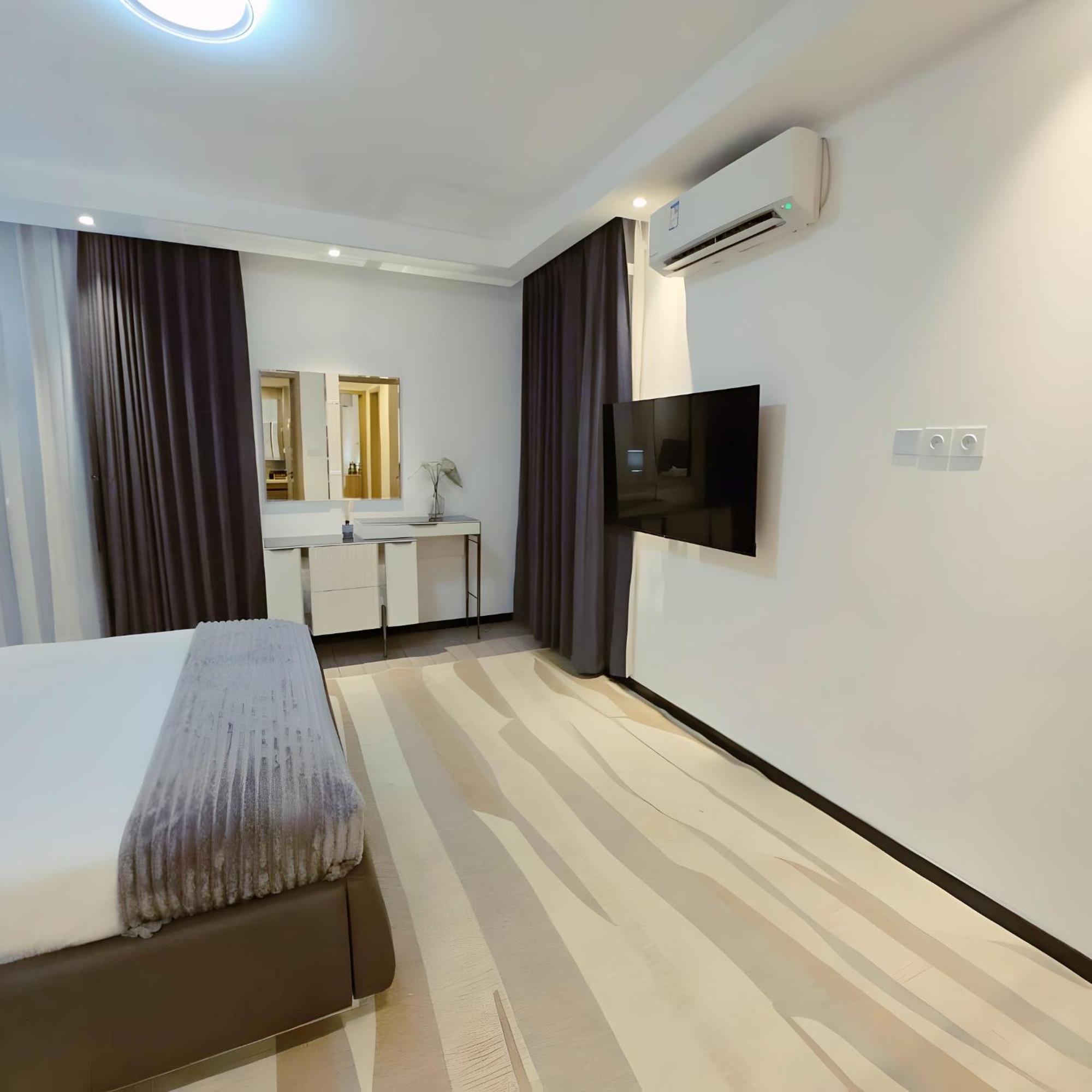 Gracey Concierge Apartments - Avenue Uvira Киншаса Екстериор снимка